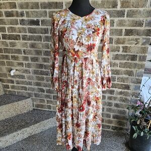 Illa Illa Fall Dress Size‎ Small Tie Back